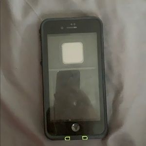 iPhone 7/8 plus life proof case
